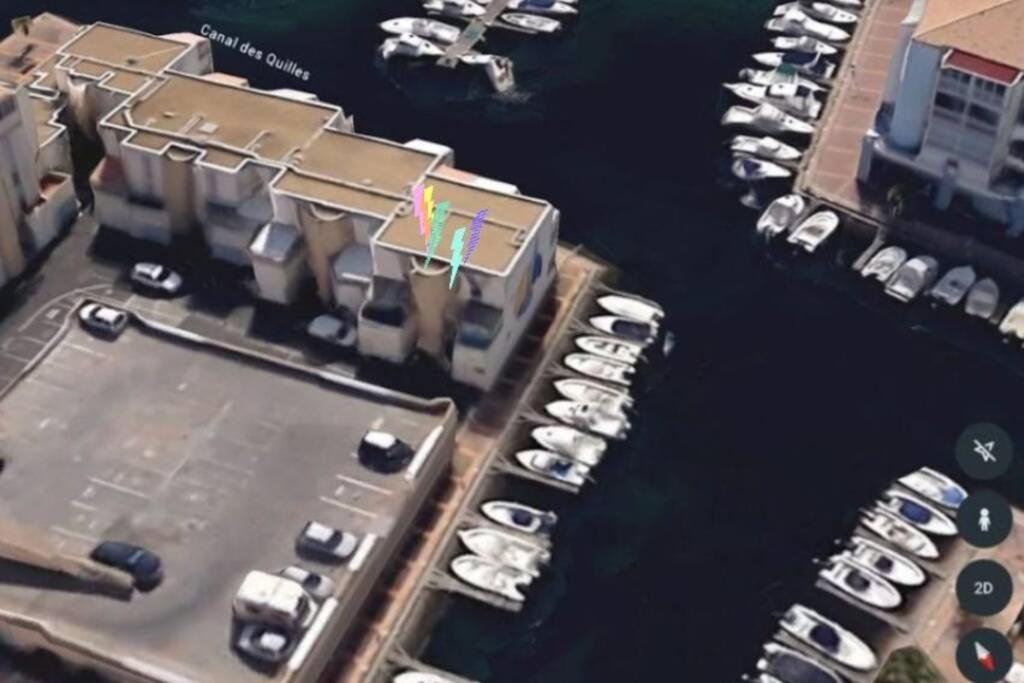 Studio moderne classe 2 dans marina proche mer et etang - lit wifi fibre et parking privé Sète Eksteriør billede